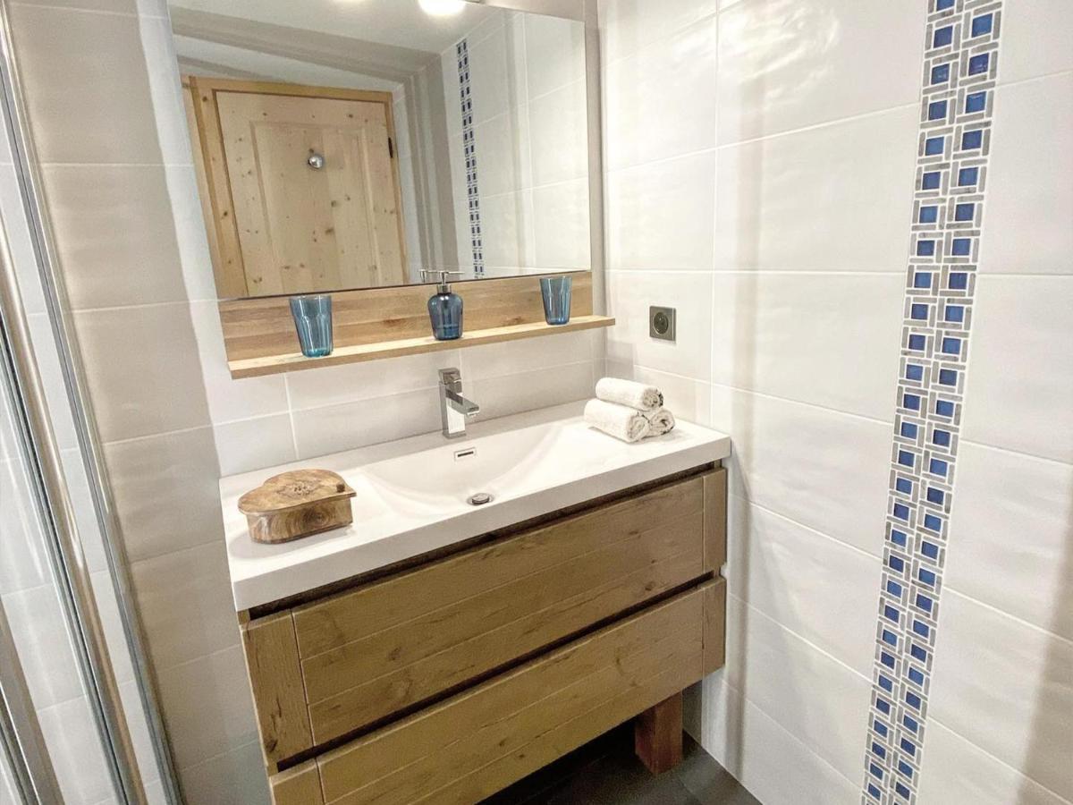 La Petite Azalee Apartment Монтрион Екстериор снимка